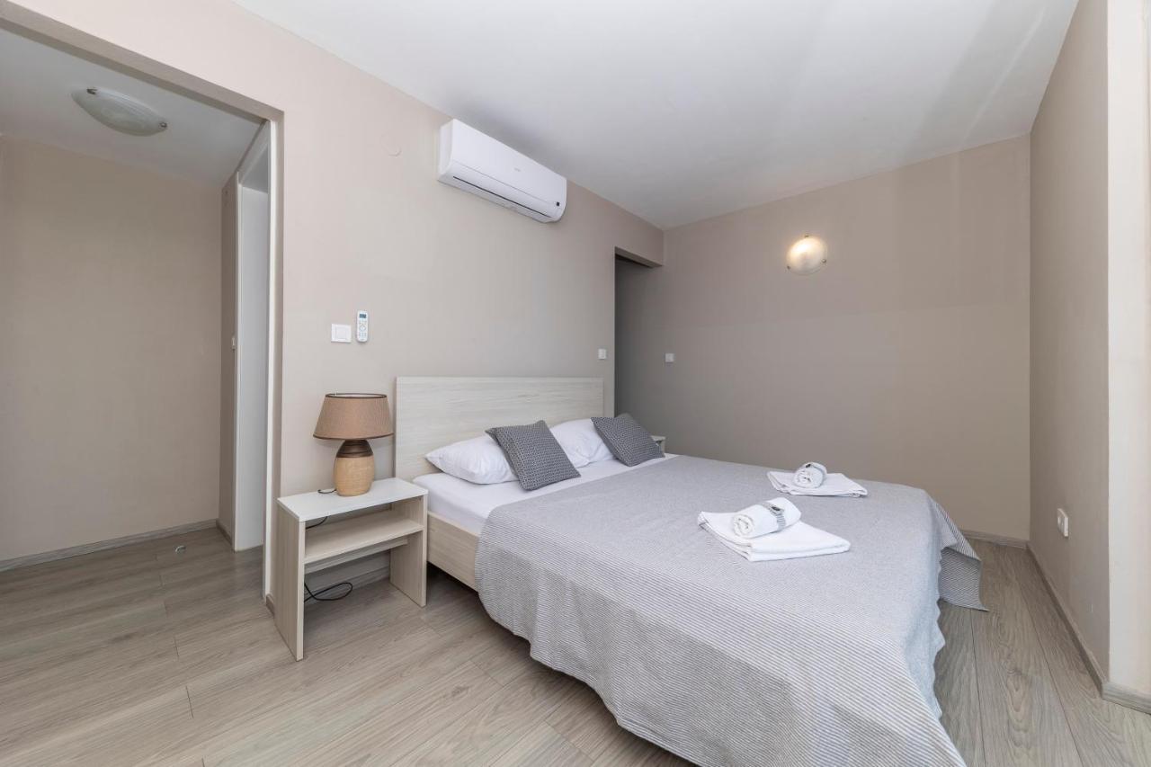 Isola Bella Pag Aparthotel Povljana Exterior foto