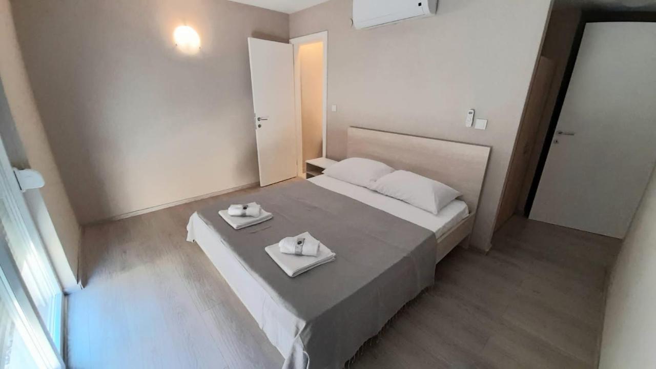Isola Bella Pag Aparthotel Povljana Exterior foto